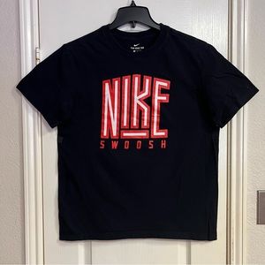 “The Nike Tee” Men’s Graphic Lettered & Swoosh Logo T-shirt size medium